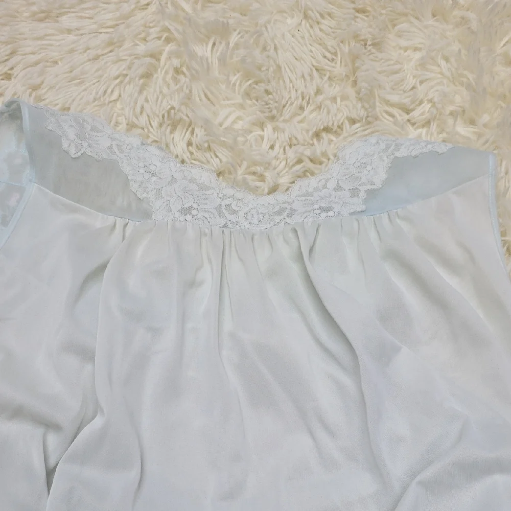 Vintage 80s Elegant Light Blue Lace Nightgown